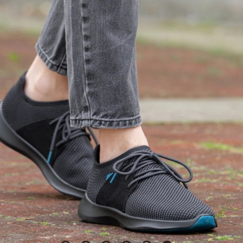 Vessi Style Black Knit Sneakers Women’s 7W Lightweight Comfort Walking Shoes - Picture 4 of 6